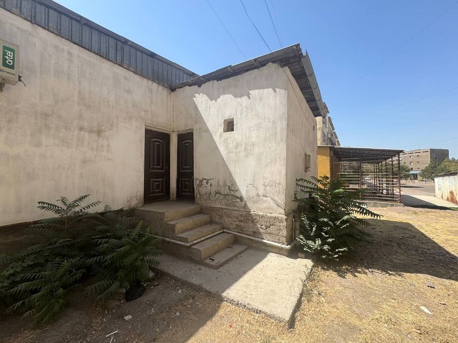 Olmaliq, M Ulug'bek ko'chasi, noturar joy