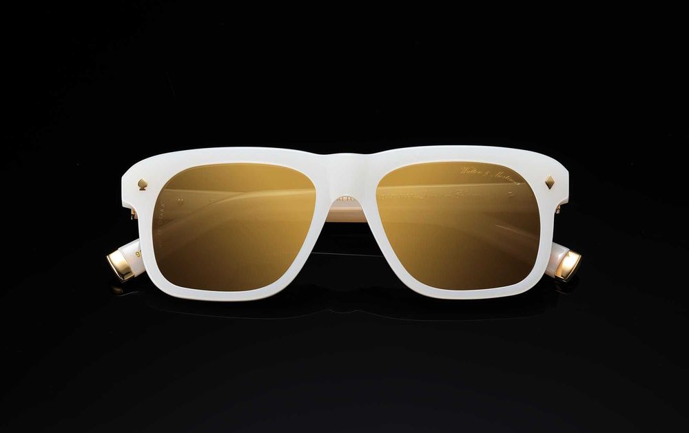 НОВИ  - Walton & Mortimer® No.33 "Osaka" LE in White Marble