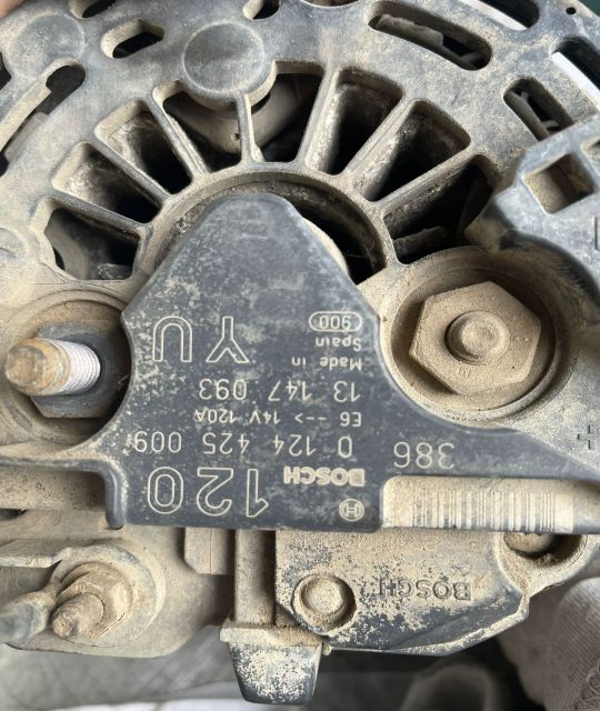 Alternator 0 124 425 009 Renault Megane a 2-a generatie