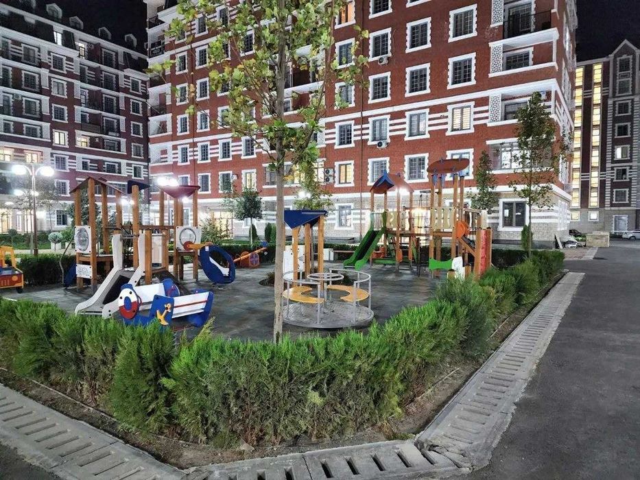 ЖК Greenwich от Golden House 2-комн 2/8 56 м² ремонт вид на аллею