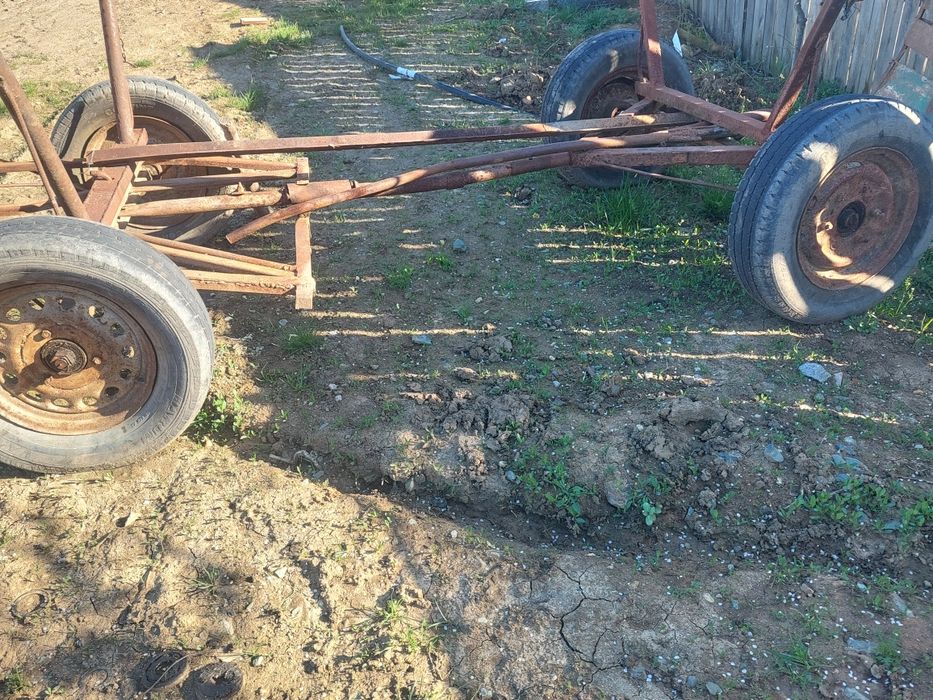 Căruță de vânzare