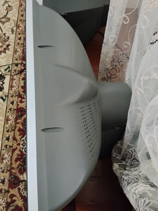 Телевизор рабочий LG