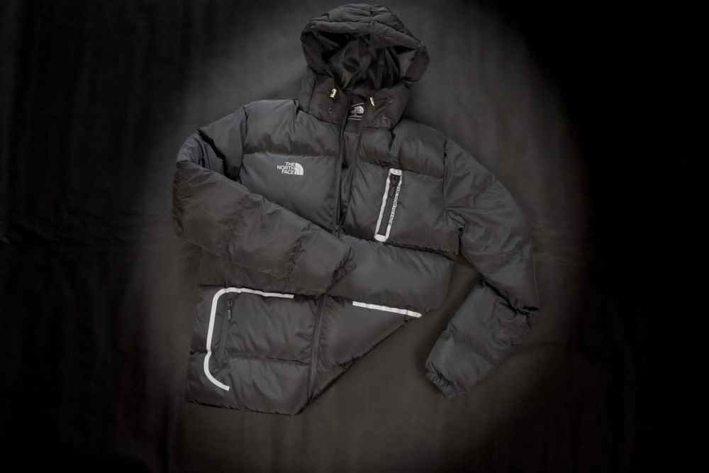Vand geaca The North Face Pentru toate marimile