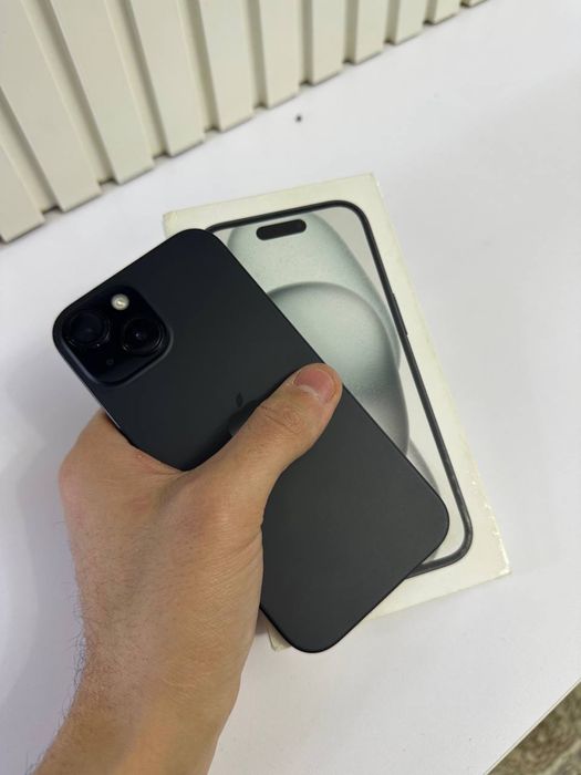 Айфон 15 срочно продается