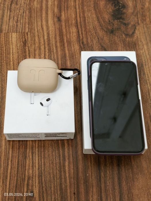 Продам телефон IPhone 13. 128 gb.