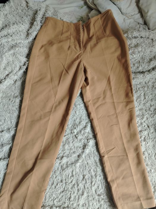 Отдам женские вещи