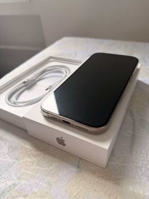 *Перфектен* IPhone 16 Pro 256