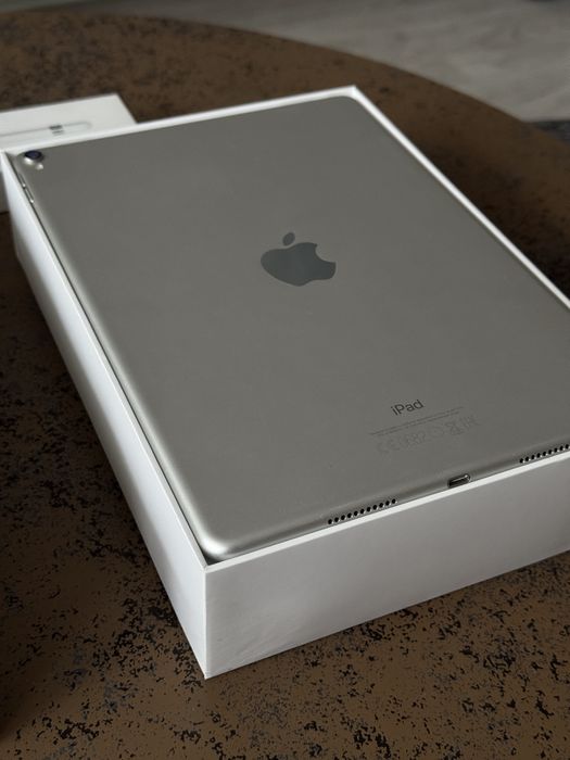 Vand iPad Pro (1st gen) 10.5 inch + Apple Pen