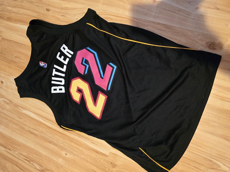 Jimmy Butler Miami jersey