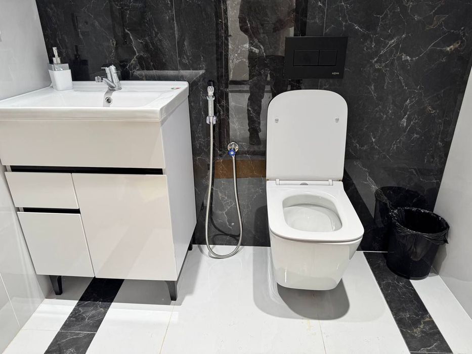 Офис Ц-1 Street 77  65 м2