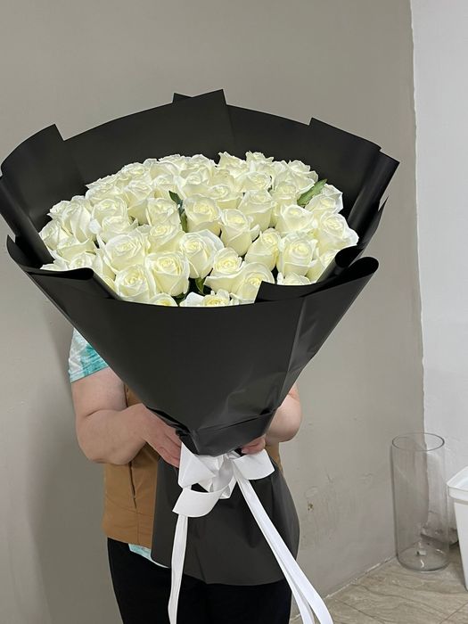 51 роза всего 17000тг!