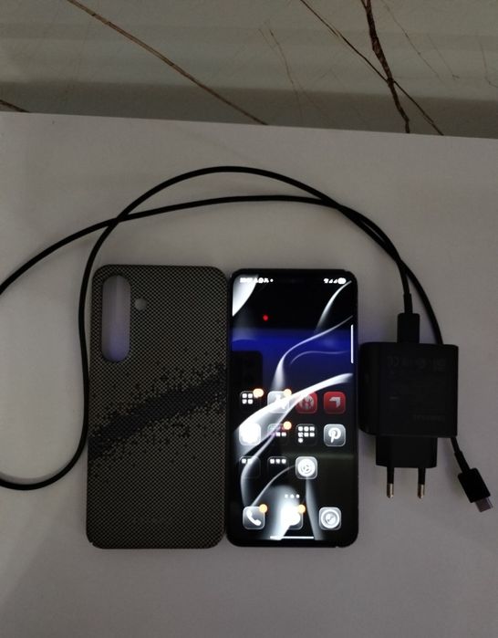 Samsung S24 FE В ИДЕАЛЕ