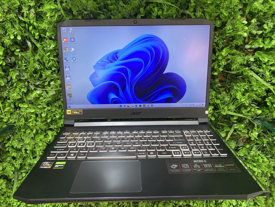 Acer nitro 3dmax avtocard  garfika uchun