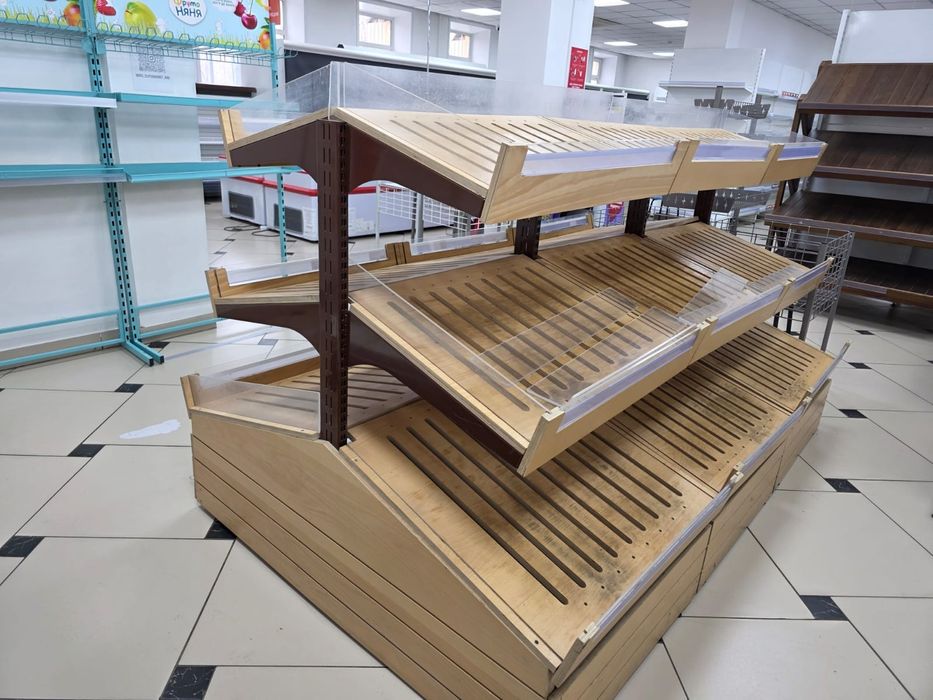 Продаю стеллажи из дерева