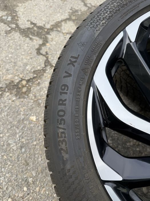 Джанти с гуми от Citroen DS7 Crossback 19”