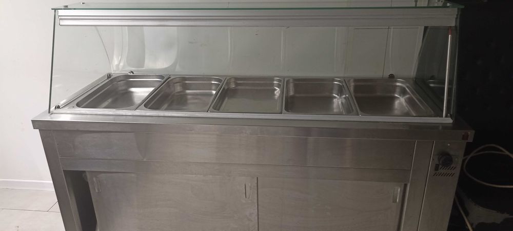 Vitrina caldă bain marie 2 m