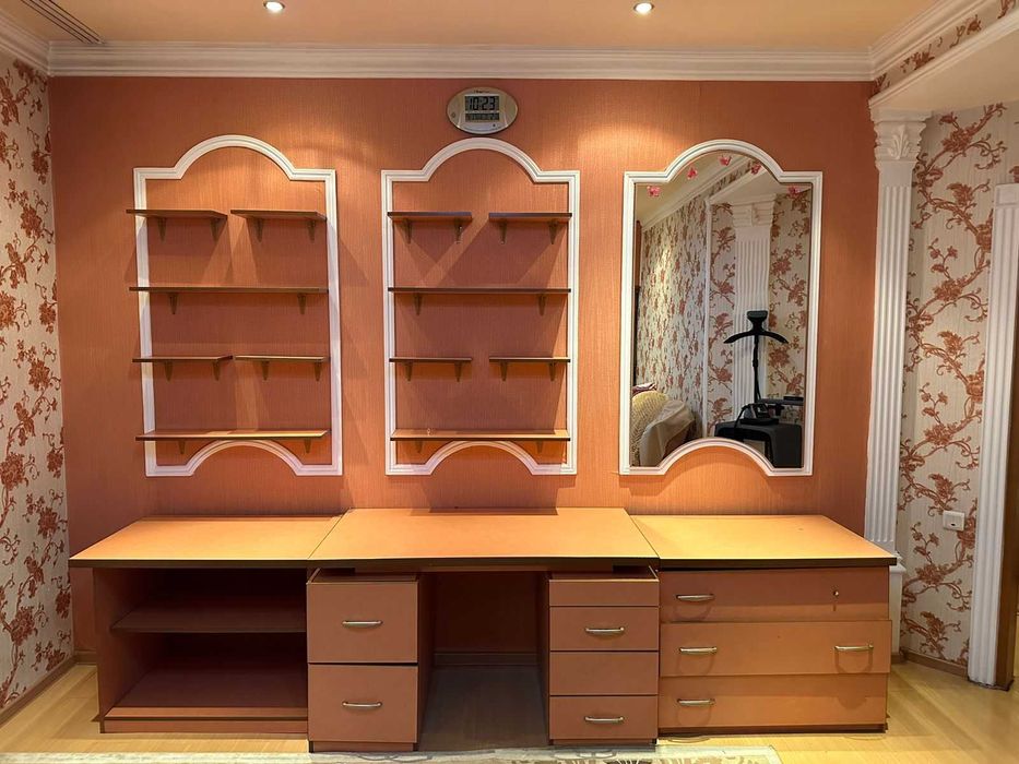 шкаф столы полки