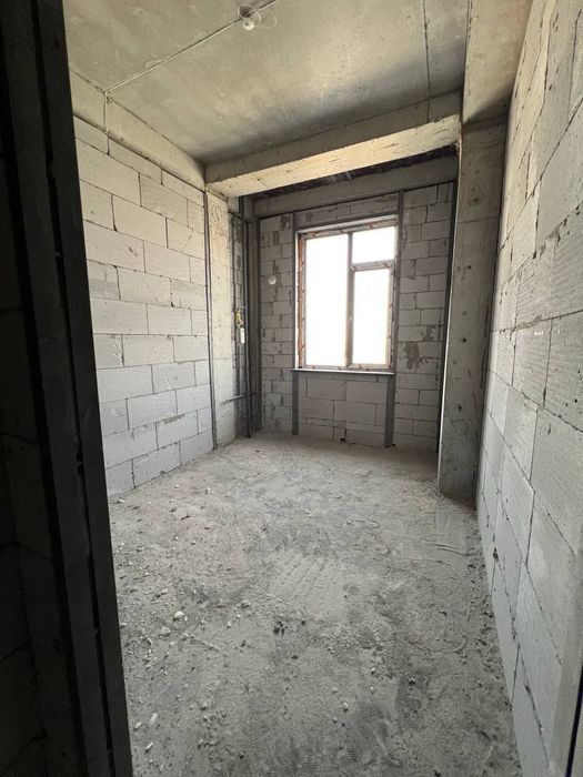 Новостройка Сергели 1ком. 38 м² коробка.