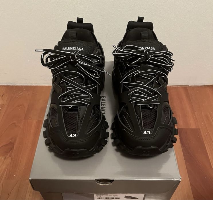 Balenciaga Track