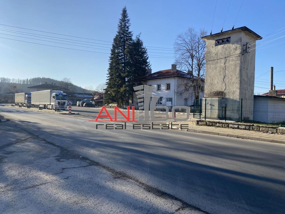 Парцел в с.Веселиново, обл. Шумен, площ 6398, цена 130000 лева