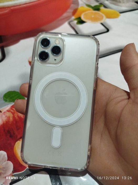 Sotiladi ayfon 11 pra