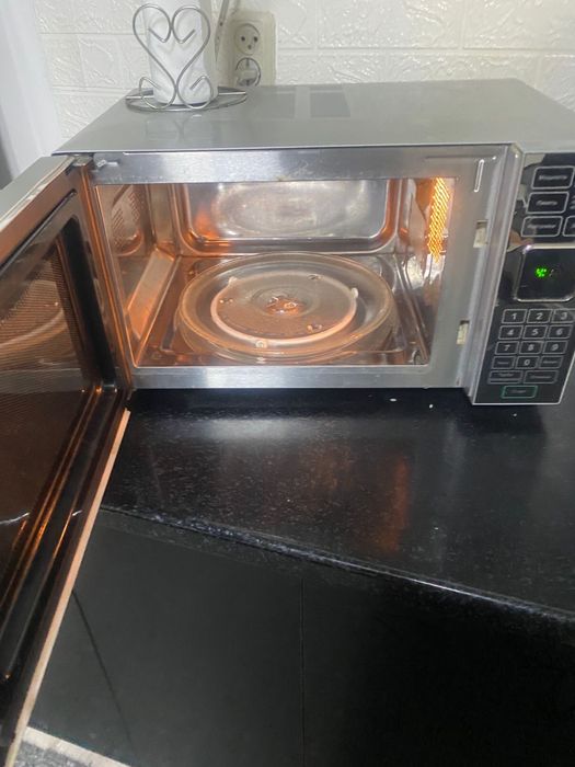 Продам микроволновку