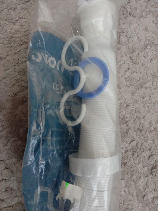 Гибкая труба для кухни