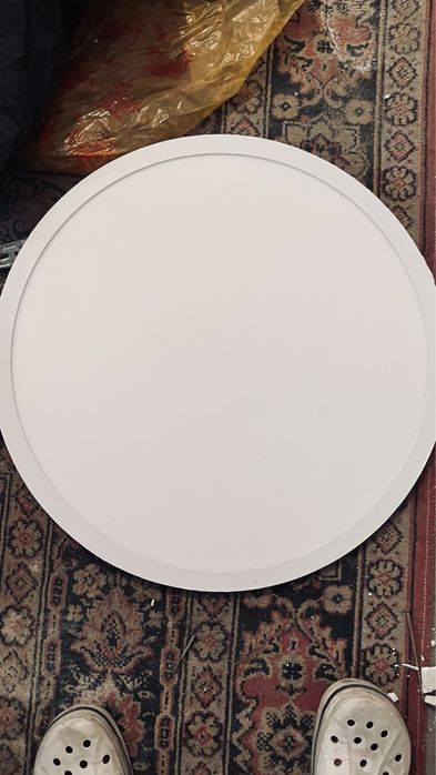 Светодиодная панель (LED panel light) + драйвер питания для LED.