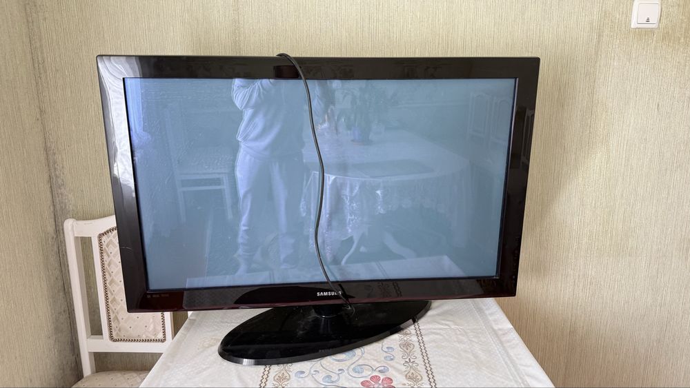 Продается телевизор