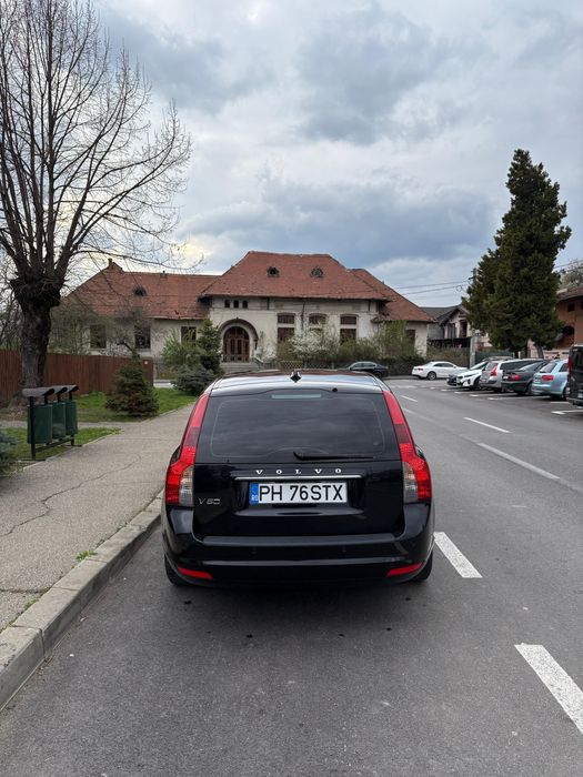 VOLVO V50 facelift
