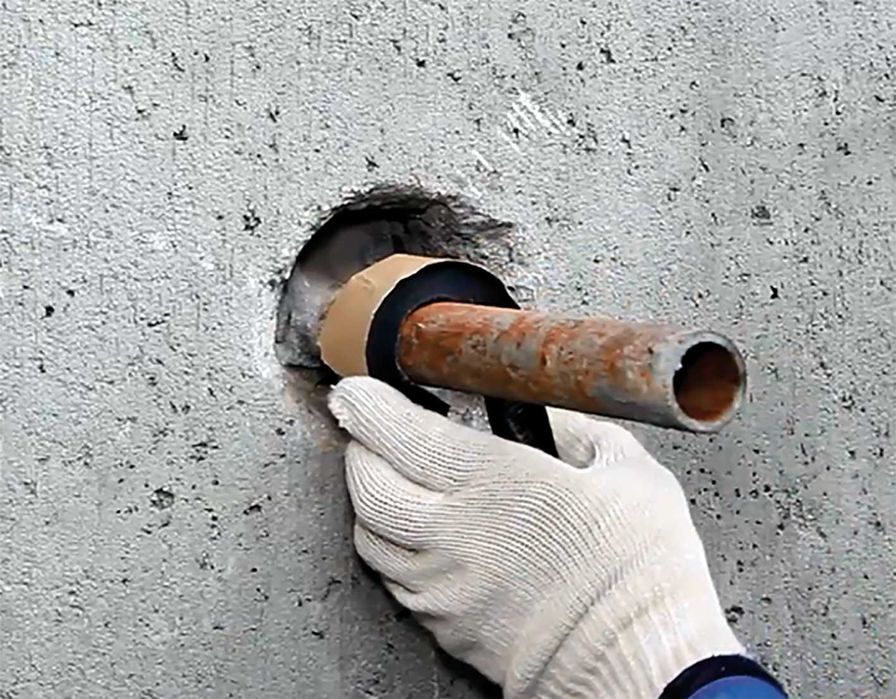Гидроизоляция мест ввода коммуникаций 100% стыка труба бетон