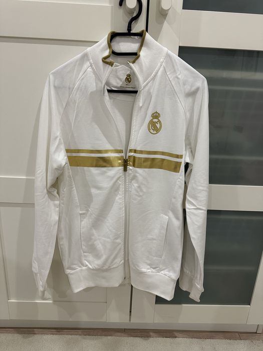 Нов дамски анцунг горнище и долнище на Реал Мадрид by Adiddas