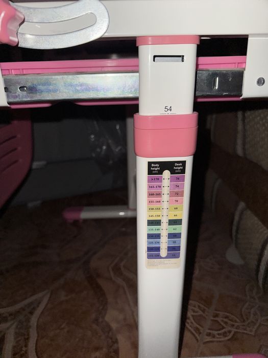 Birou si scaun pentru copii 3-12 ani reglabile pe inaltime, ROZ, 66.4 x 76 x
