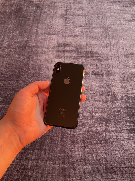 iPhone Xs 256gb 75% в идеальном состоянии