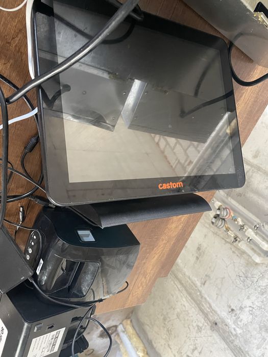 Оборудование мебель  для кафе