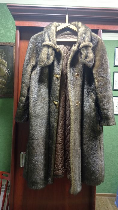 Продам шубку из искусств.меха