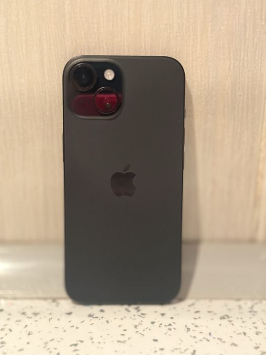 Продам айфон 15 93% 128гб