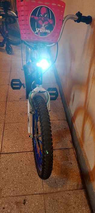 Смарт Красиво Детско Колело Racer SpiderMan 20 инча