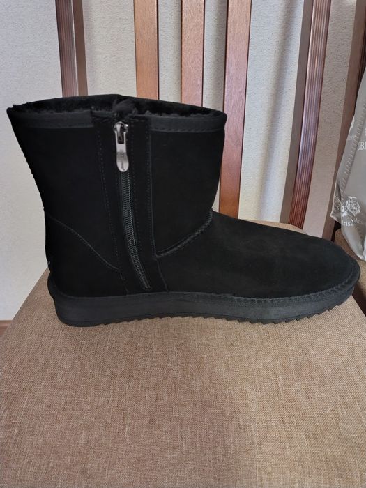 Продам мужские уги. Новые!