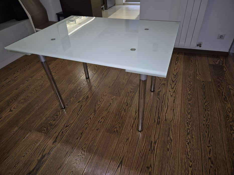 Маса за трапезария