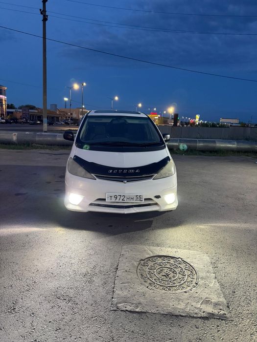 Автомобиль тойота