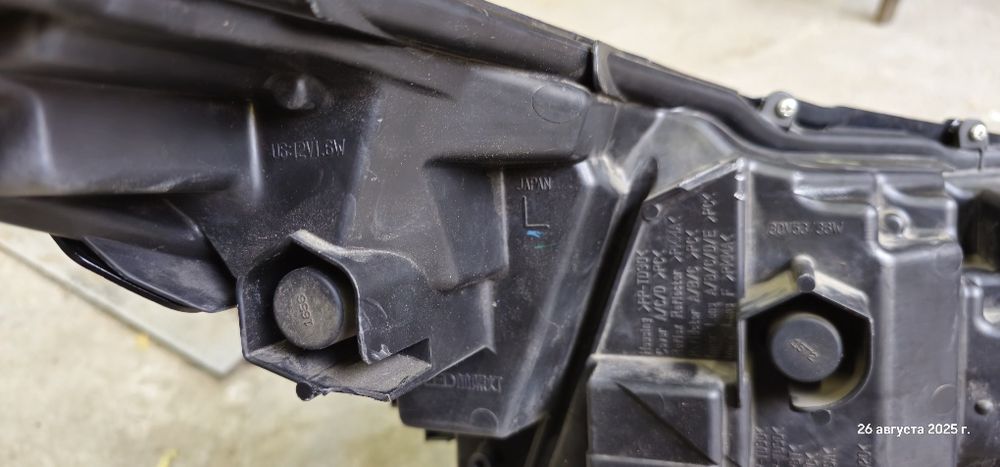 Фара Lexus RX350