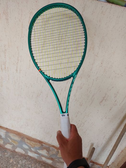 Wilson blade v10 18x20