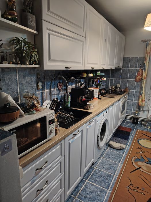 Vând apartament 3 camere