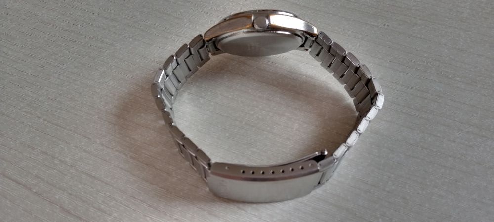 Лот часовници Casio MTP