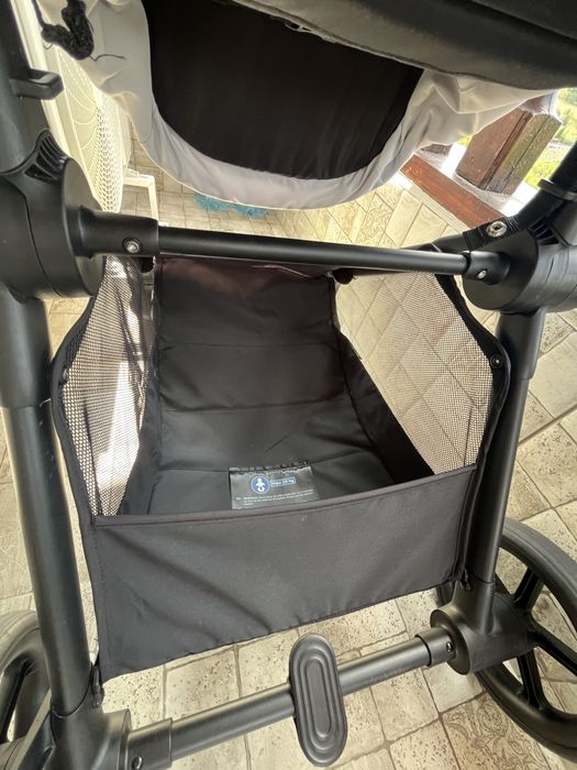 Cybex EOS – Сива | Много запазена | 100 €