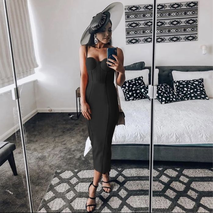 Бандажное платье