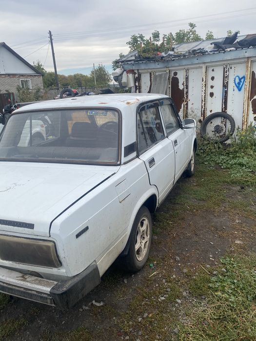 Продам ваз 2105