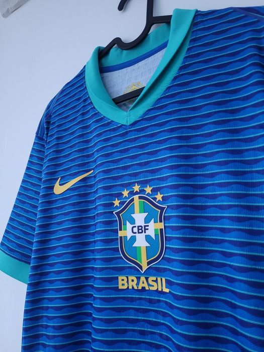 Футболка сборной Бразилии