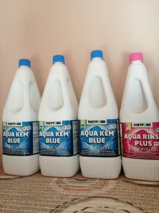 Мобилна химическа тоалетна THETFORD 365 Luxe